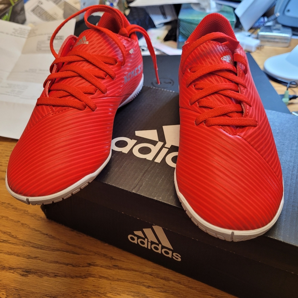 Kids Indoor soccer shoes
